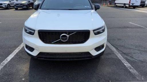 VOLVO XC40 2022 YV4162UM6N2732055 image