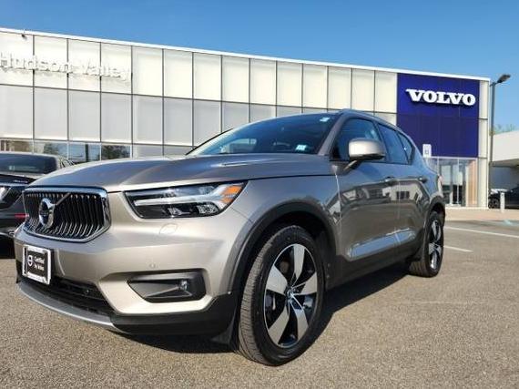 VOLVO XC40 2022 YV4162UKXN2715211 image