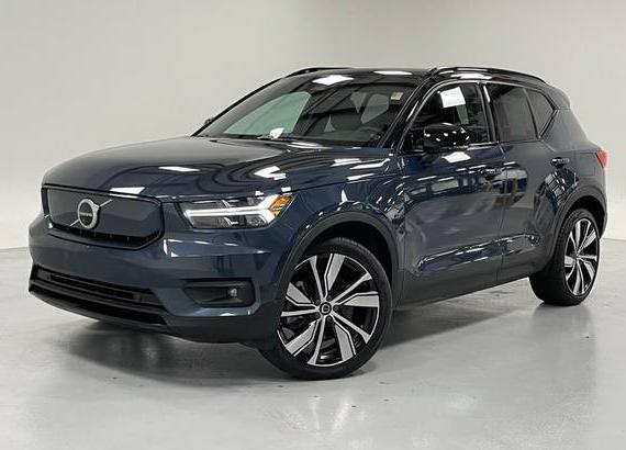 VOLVO XC40 2022 YV4ED3UR3N2653709 image