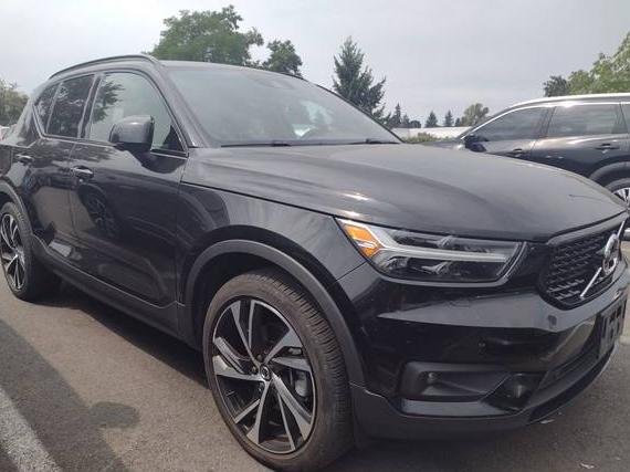 VOLVO XC40 2022 YV4162UM0N2644845 image