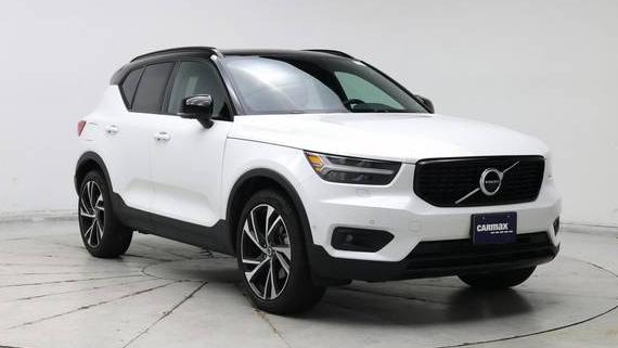 VOLVO XC40 2022 YV4162UMXN2739509 image