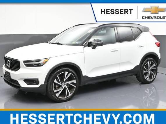VOLVO XC40 2022 YV4162UM3N2778443 image