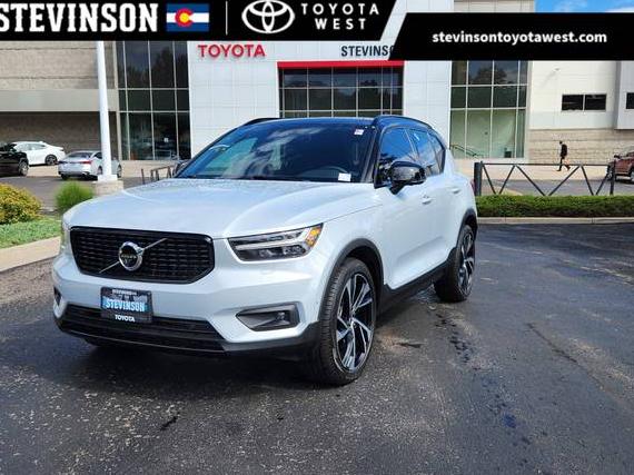VOLVO XC40 2022 YV4162UM9N2665533 image