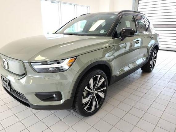 VOLVO XC40 2022 YV4ED3UB4N2759394 image