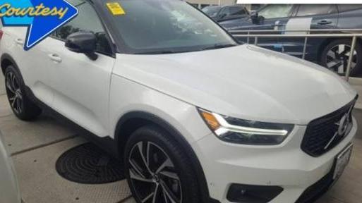 VOLVO XC40 2022 YV4162UM9N2653818 image