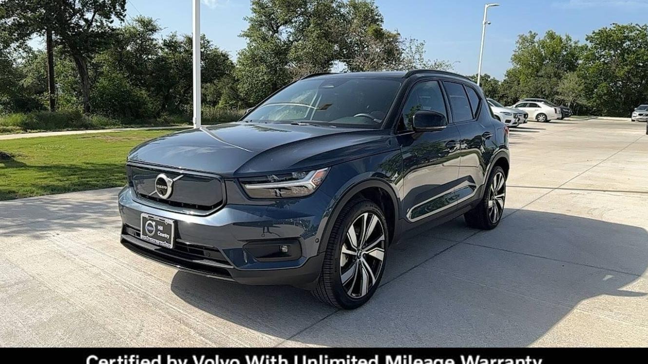 VOLVO XC40 2022 YV4ED3UR0N2712702 image