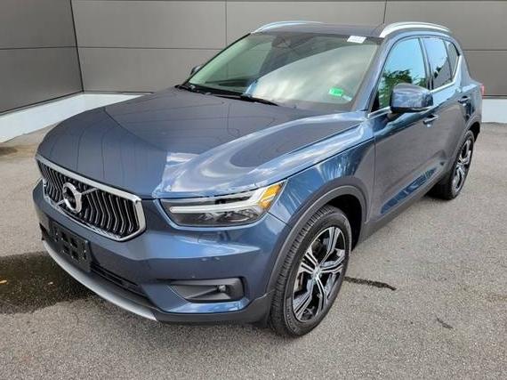 VOLVO XC40 2022 YV4162UL6N2734671 image