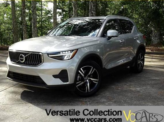 VOLVO XC40 2025 YV4L12UJ1S2473628 image