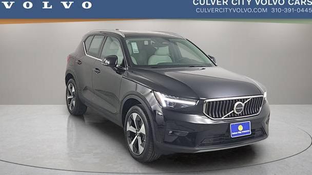 VOLVO XC40 2025 YV4L12UE5S2522851 image