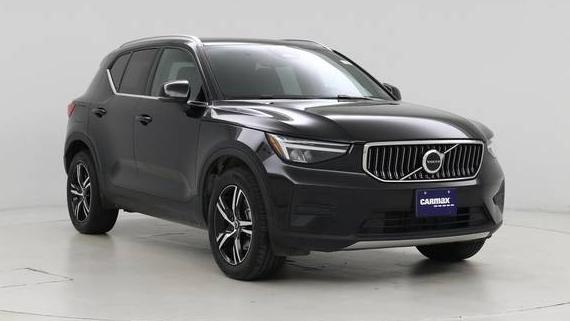 VOLVO XC40 2025 YV4L12UJ5S2473017 image