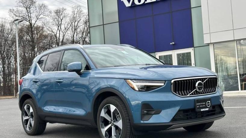 VOLVO XC40 2025 YV4L12UE3S2465436 image