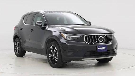 VOLVO XC40 2025 YV4L12UJ7S2474489 image