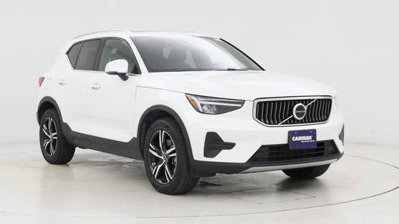 VOLVO XC40 2025 YV4L12UJ6S2474967 image