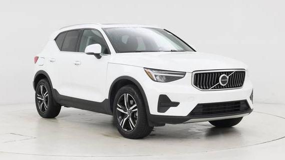VOLVO XC40 2025 YV4L12UJ5S2474944 image
