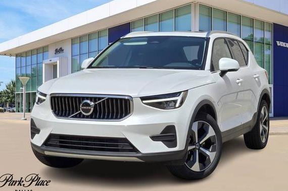 VOLVO XC40 2025 YV4L12UJ8S2529094 image