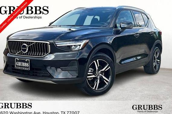 VOLVO XC40 2025 YV4L12UJ9S2561844 image VOLVO XC40 2025 YV4L12UJ9S2561844 image