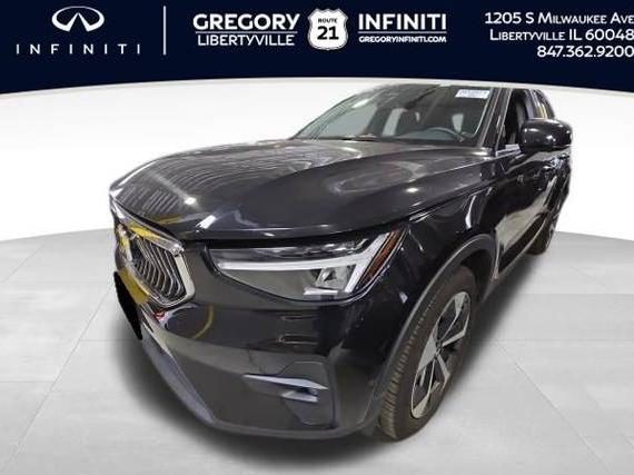 VOLVO XC40 2025 YV4L12UE4S2491706 image