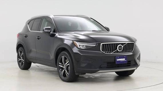 VOLVO XC40 2025 YV4L12UJ6S2464052 image