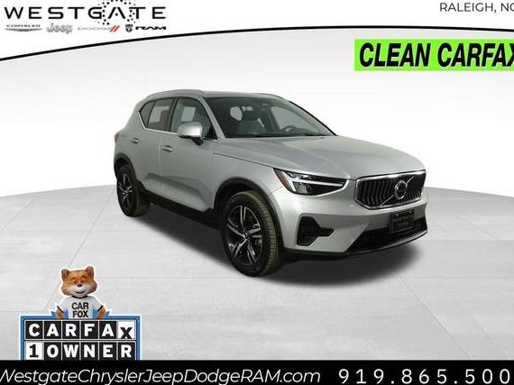 VOLVO XC40 2025 YV4L12UJ8S2469317 image VOLVO XC40 2025 YV4L12UJ8S2469317 image