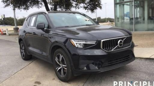 VOLVO XC40 2025 YV4L12UJ2S2474500 image