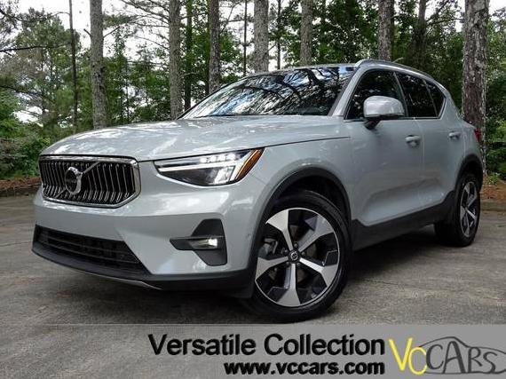 VOLVO XC40 2025 YV4L12UE1S2481912 image