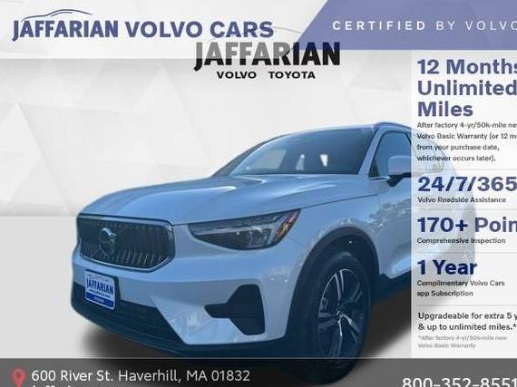 VOLVO XC40 2025 YV4L12UJ4S2575585 image