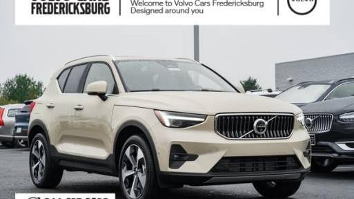 VOLVO XC40 2025 YV4L12UE2S2534200 image