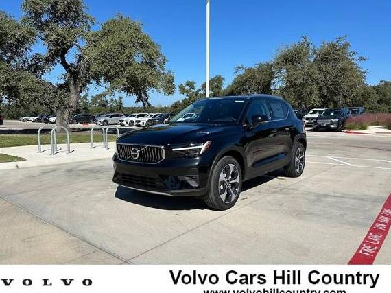 VOLVO XC40 2025 YV4L12UE5S2505208 image VOLVO XC40 2025 YV4L12UE5S2505208 image