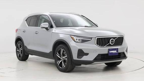 VOLVO XC40 2025 YV4L12UJ1S2478957 image