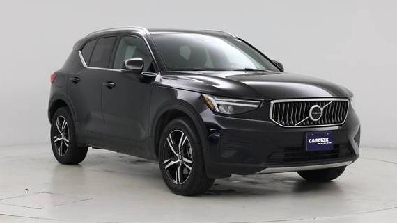 VOLVO XC40 2025 YV4L12UJ7S2463556 image