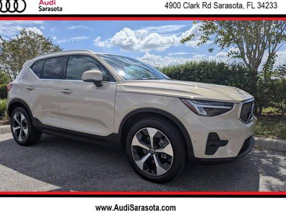 VOLVO XC40 2025 YV4L12UE8S2461494 image VOLVO XC40 2025 YV4L12UE8S2461494 image