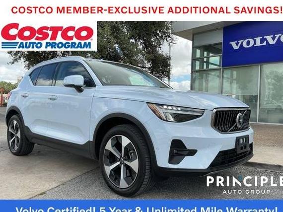 VOLVO XC40 2025 YV4L12UE4S2563942 image