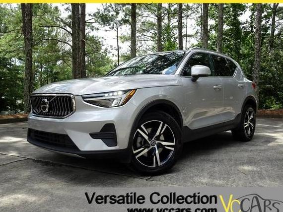 VOLVO XC40 2025 YV4L12UJ8S2478812 image