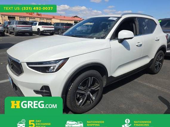 VOLVO XC40 2025 YV4L12UJ5S2470506 image VOLVO XC40 2025 YV4L12UJ5S2470506 image
