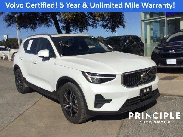 VOLVO XC40 2025 YV4L12UJ7S2470457 image