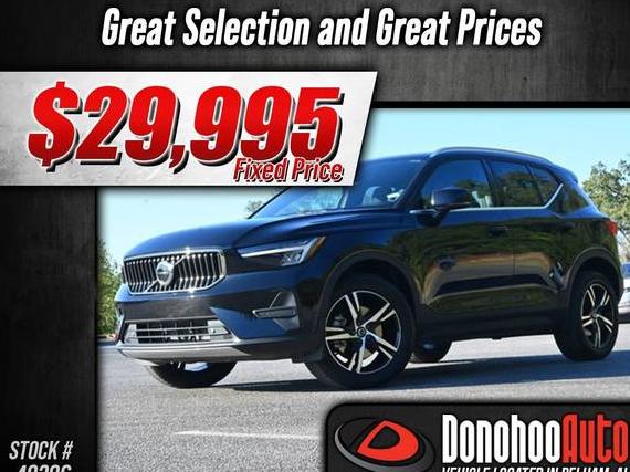 VOLVO XC40 2025 YV4L12UJ6S2478419 image