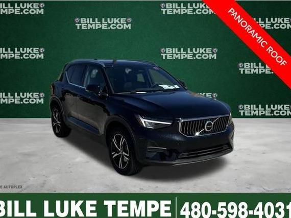 VOLVO XC40 2025 YV4L12UJ9S2472338 image