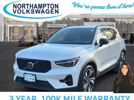 VOLVO XC40 2025 YV4L12UM9S2516669 image VOLVO XC40 2025 YV4L12UM9S2516669 image