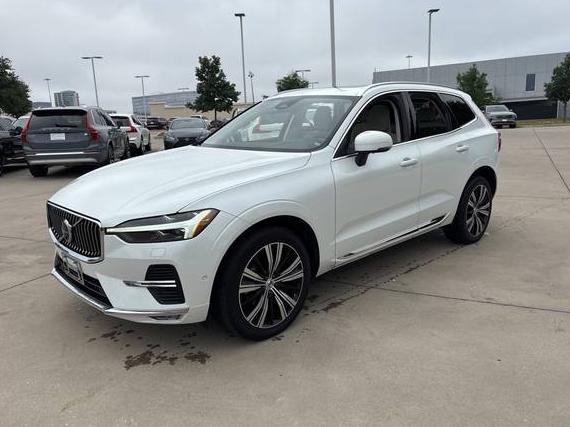 VOLVO XC60 2023 YV4L12RN4P1364296 image