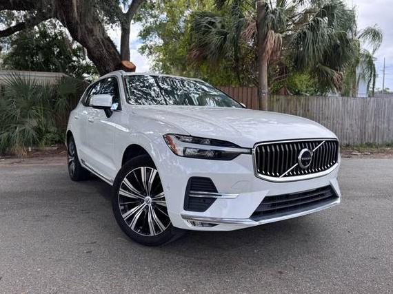 VOLVO XC60 2023 YV4062RF4P1257360 image