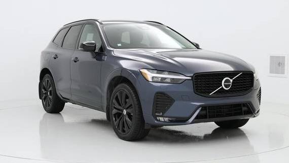 VOLVO XC60 2023 YV4L12RW0P1194642 image