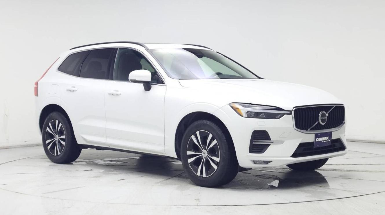 VOLVO XC60 2023 YV4L12DVXP1358493 image