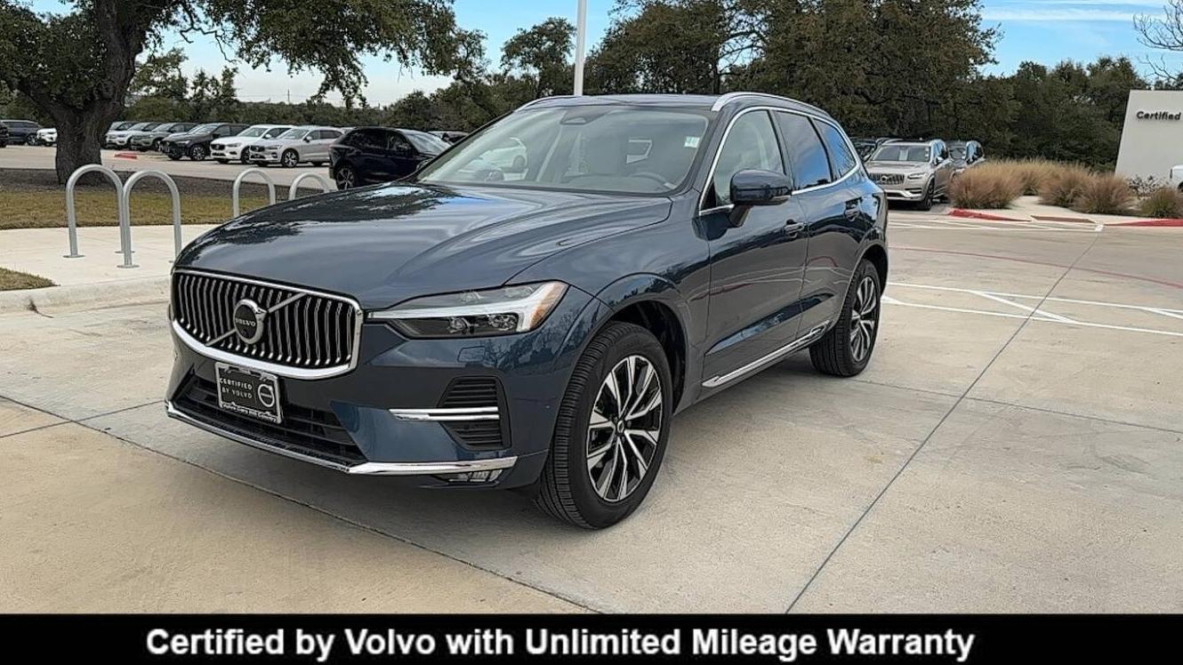 VOLVO XC60 2023 YV4L12RN7P1388981 image