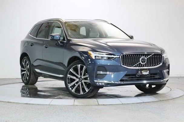 VOLVO XC60 2023 YV4L12RAXP1289178 image