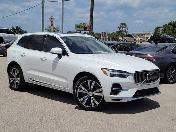 VOLVO XC60 2023 YV4H60DE4P1339417 image