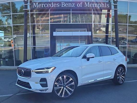 VOLVO XC60 2023 YV4062RAXP1364482 image