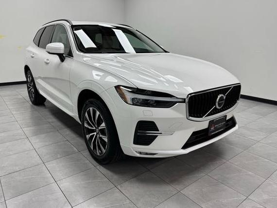 VOLVO XC60 2023 YV4L12RV3P1199518 image