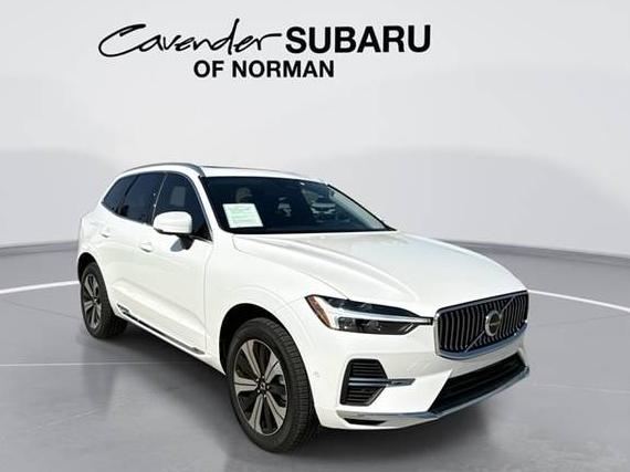 VOLVO XC60 2023 YV4H60DE3P1266668 image