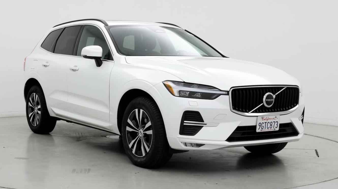 VOLVO XC60 2023 YV4L12DV5P1358563 image