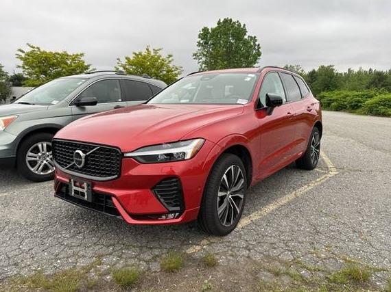 VOLVO XC60 2023 YV4L12RW0P1261871 image